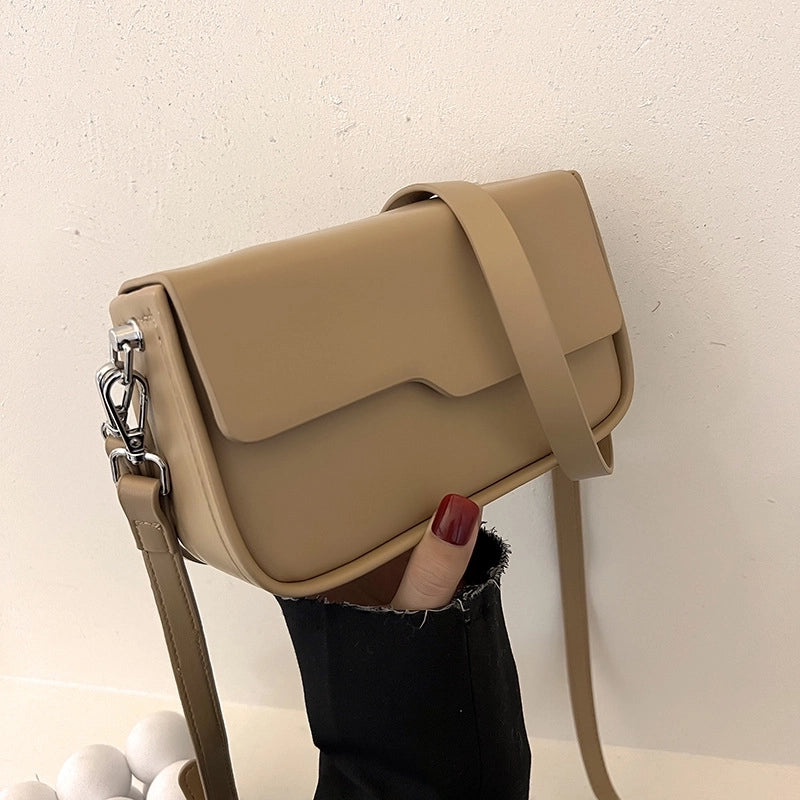 Women's Small All Seasons Pu Leather Basic Baguette Bag