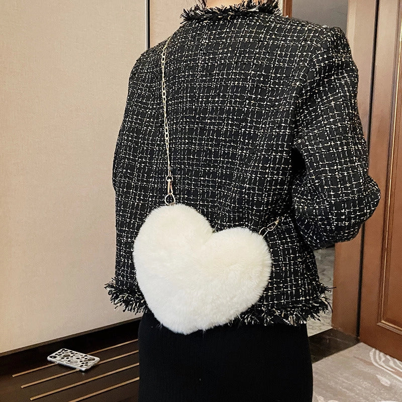 Women's Plush Solid Color Cute Heart-shaped Zipper Crossbody Bag