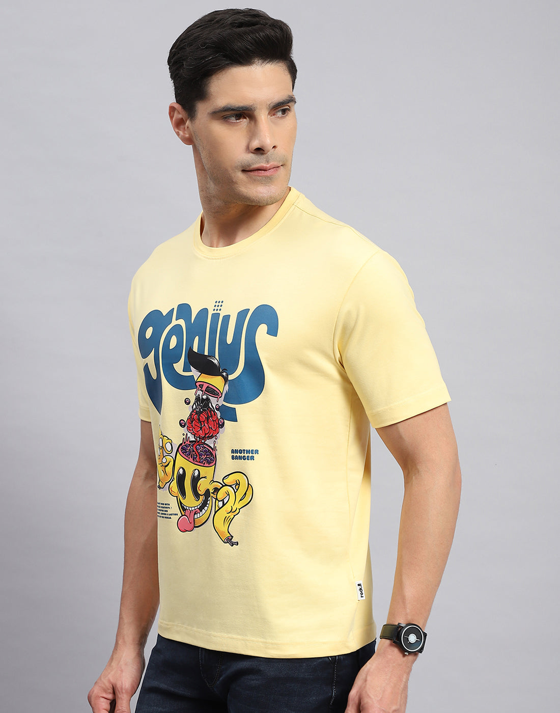 Men Yellow Printed Round Neck Half Sleeve T-Shirt