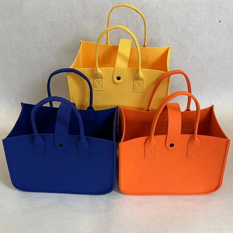 Women's Felt Solid Color Elegant Streetwear Square Buckle Handbag