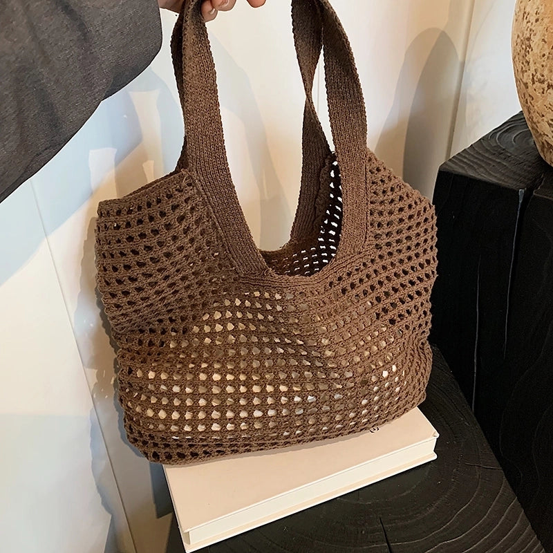 Women's Medium Knit Solid Color Basic Classic Style Hollow Square Open Shoulder Bag