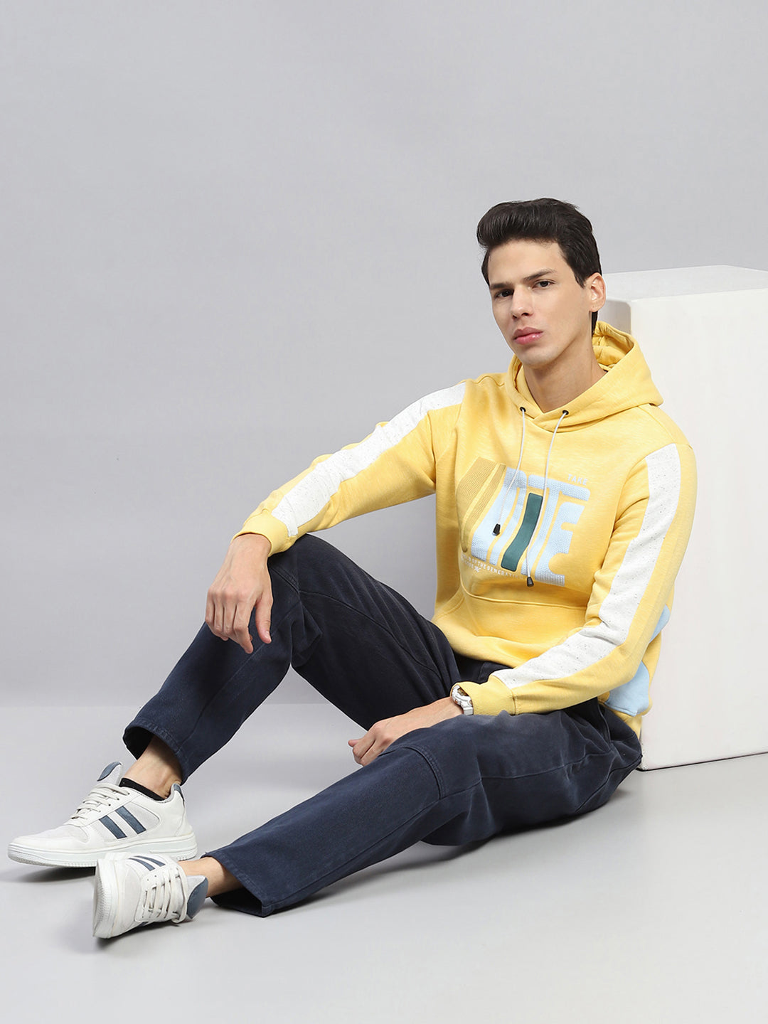 Men Yellow Printed Hooded Full Sleeve Sweatshirt