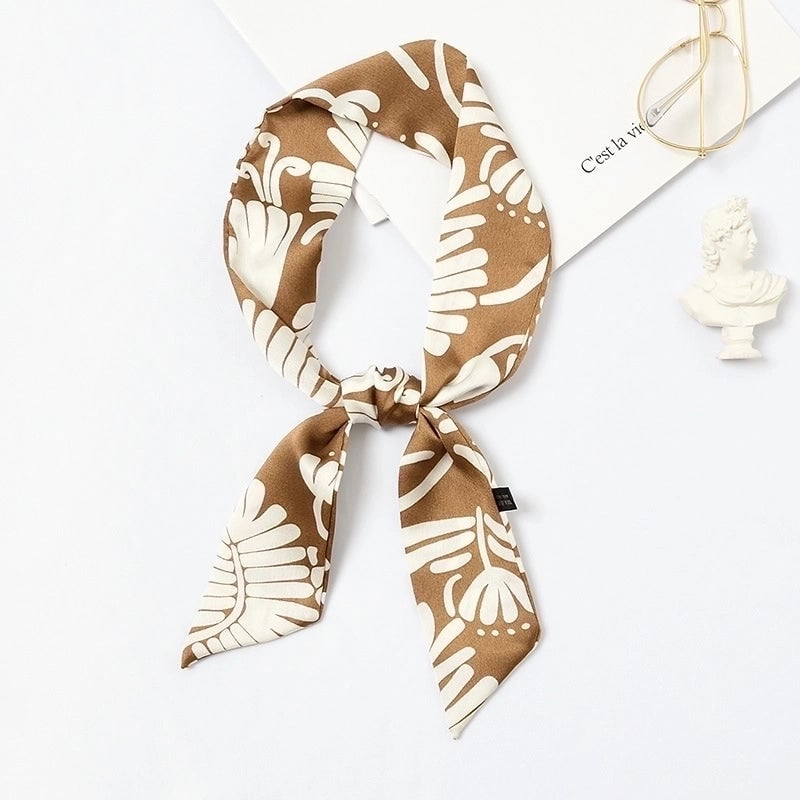 Women's Sweet Polka Dots Heart Shape Satin Printing Silk Scarves