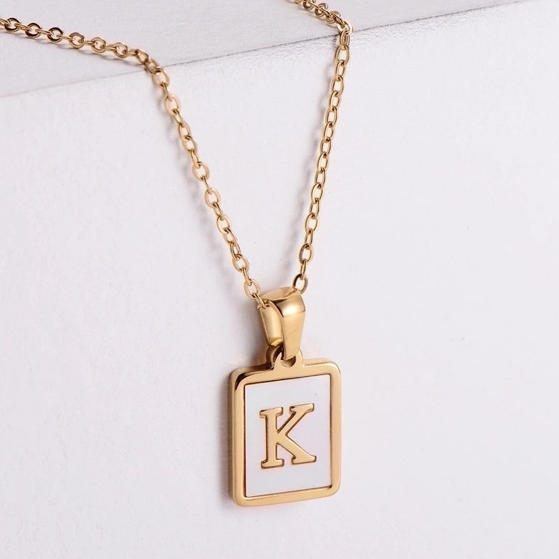304 Stainless Steel 18K Gold Plated Minimalist Plating Letter Shell Pendant Necklace