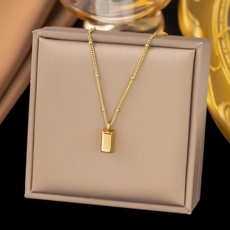 Elegant Streetwear Round Moon Heart Shape Titanium Steel Plating Pendant Necklace