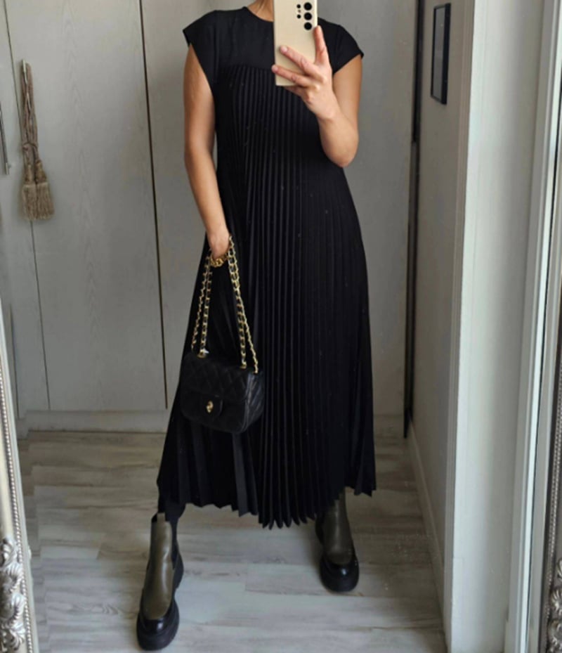 🔥Hot sale 48% OFF🔥Women Pleated Simple Solid Colour Dress