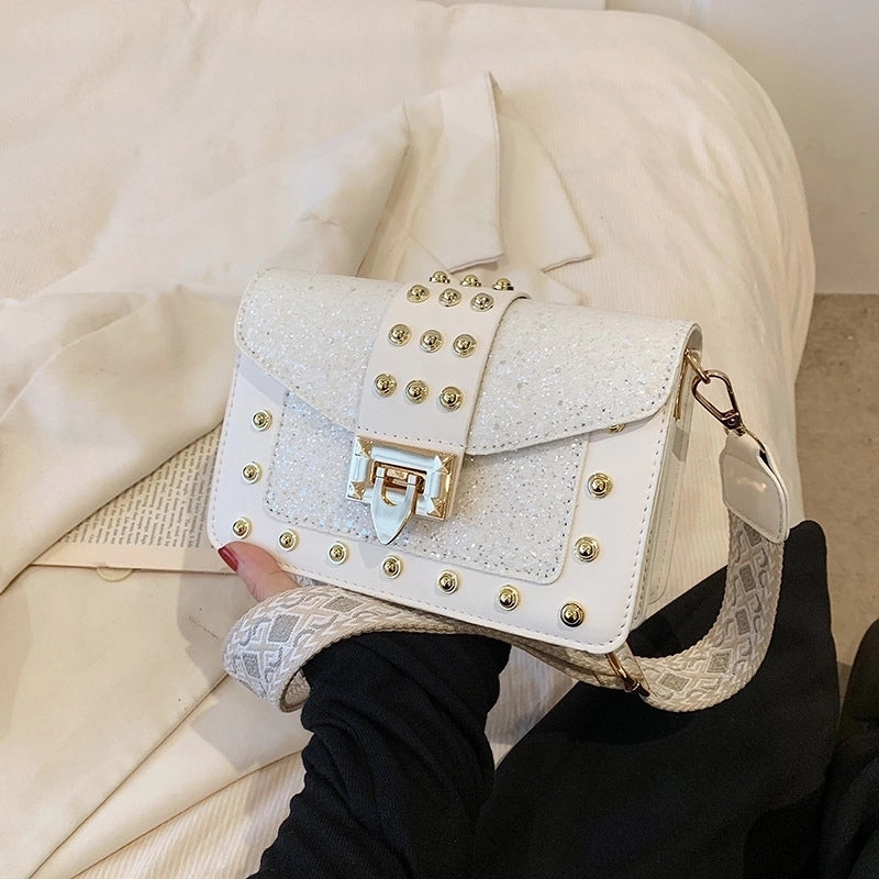Women's Medium All Seasons Pu Leather Classic Style Shoulder Bag