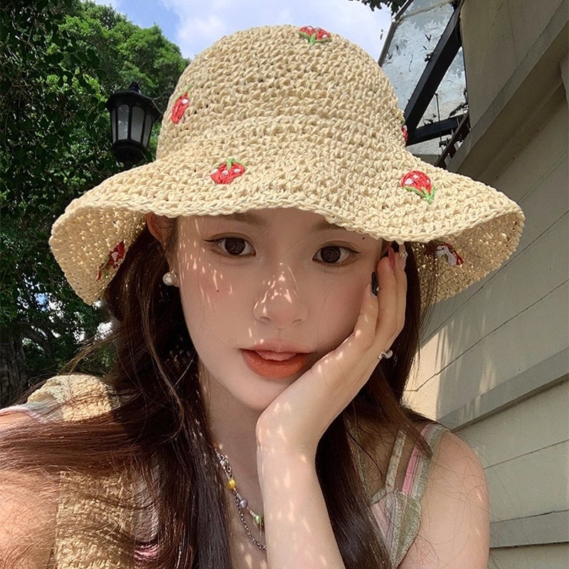 Women's Cartoon Style Strawberry Wide Eaves Straw Hat