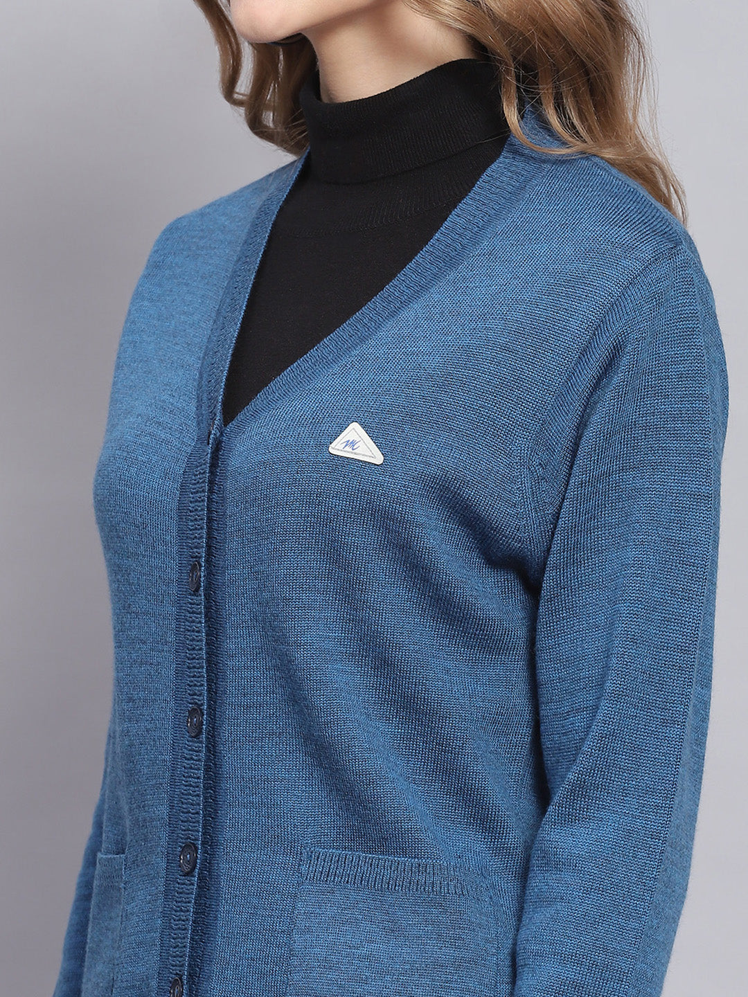 Women Blue Solid V Neck Full Sleeve Cardigans