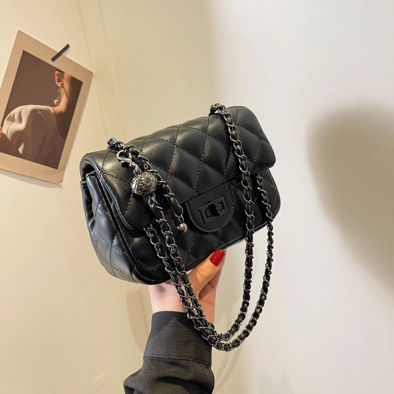 Women's Pu Leather Solid Color Classic Style Sewing Thread Square Lock Clasp Shoulder Bag Crossbody Bag