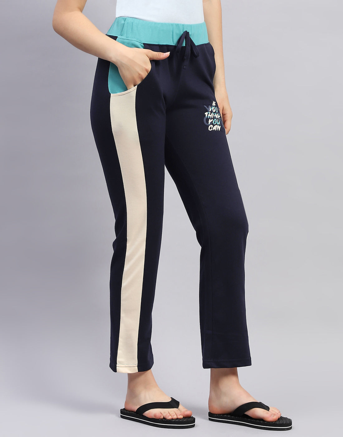 Women Navy Blue Printed Regular Fit Lower