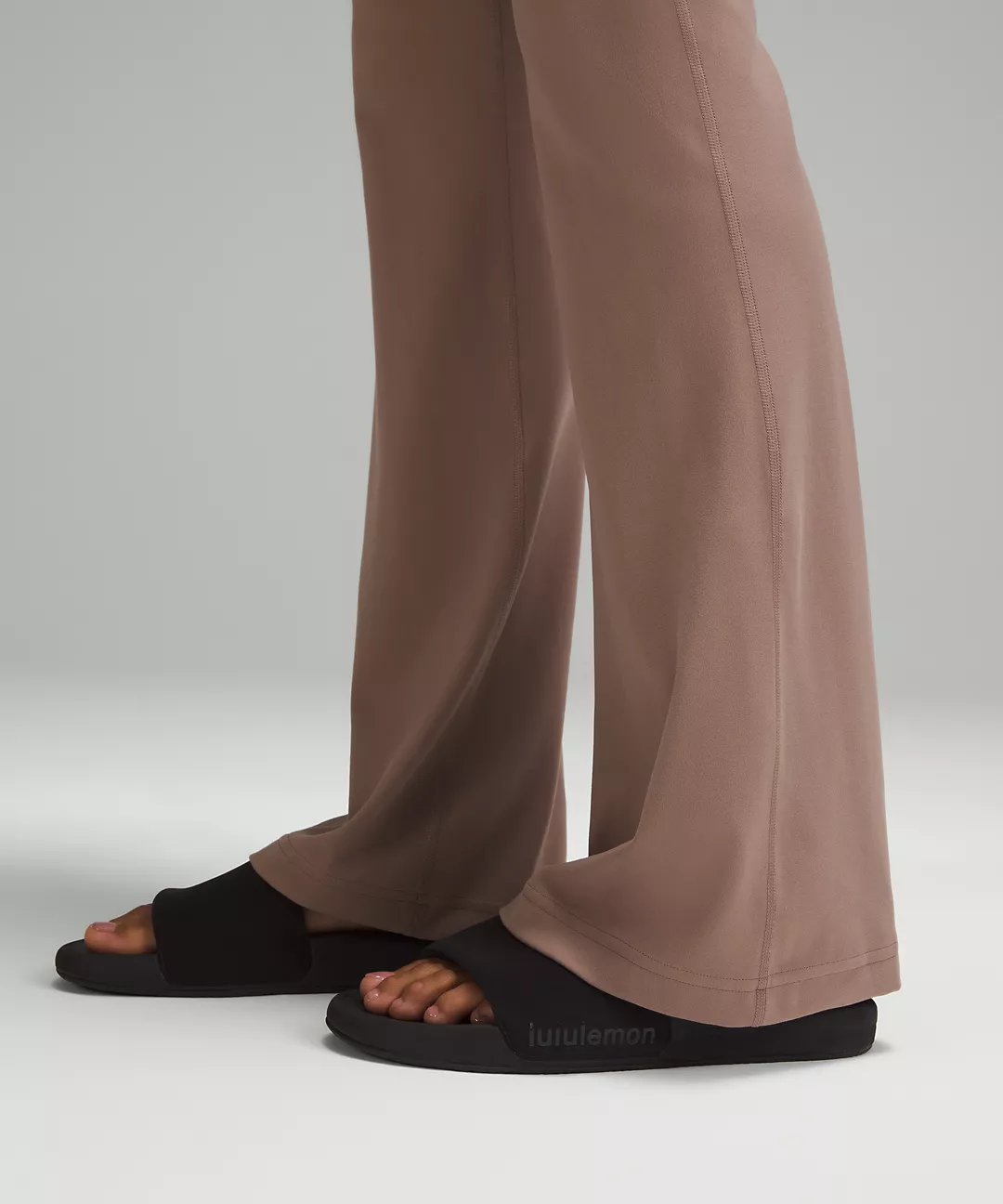 Groove Super-High-Rise Nulu Flared Pant Regular