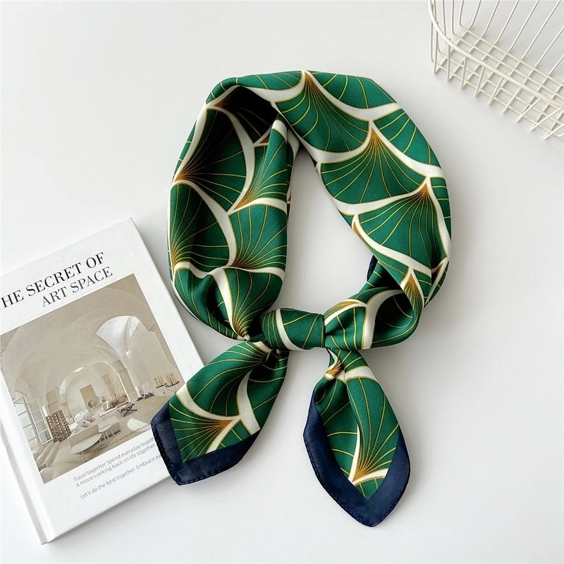 Women's Preppy Style Sweet Minimalist Plant Polyester Printing Silk Scarf