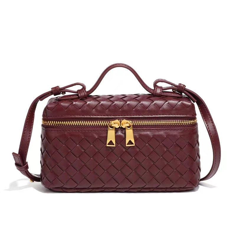 Women's PU Solid Color Classic Style Streetwear Weave Square Zipper Shoulder Bag Handbag