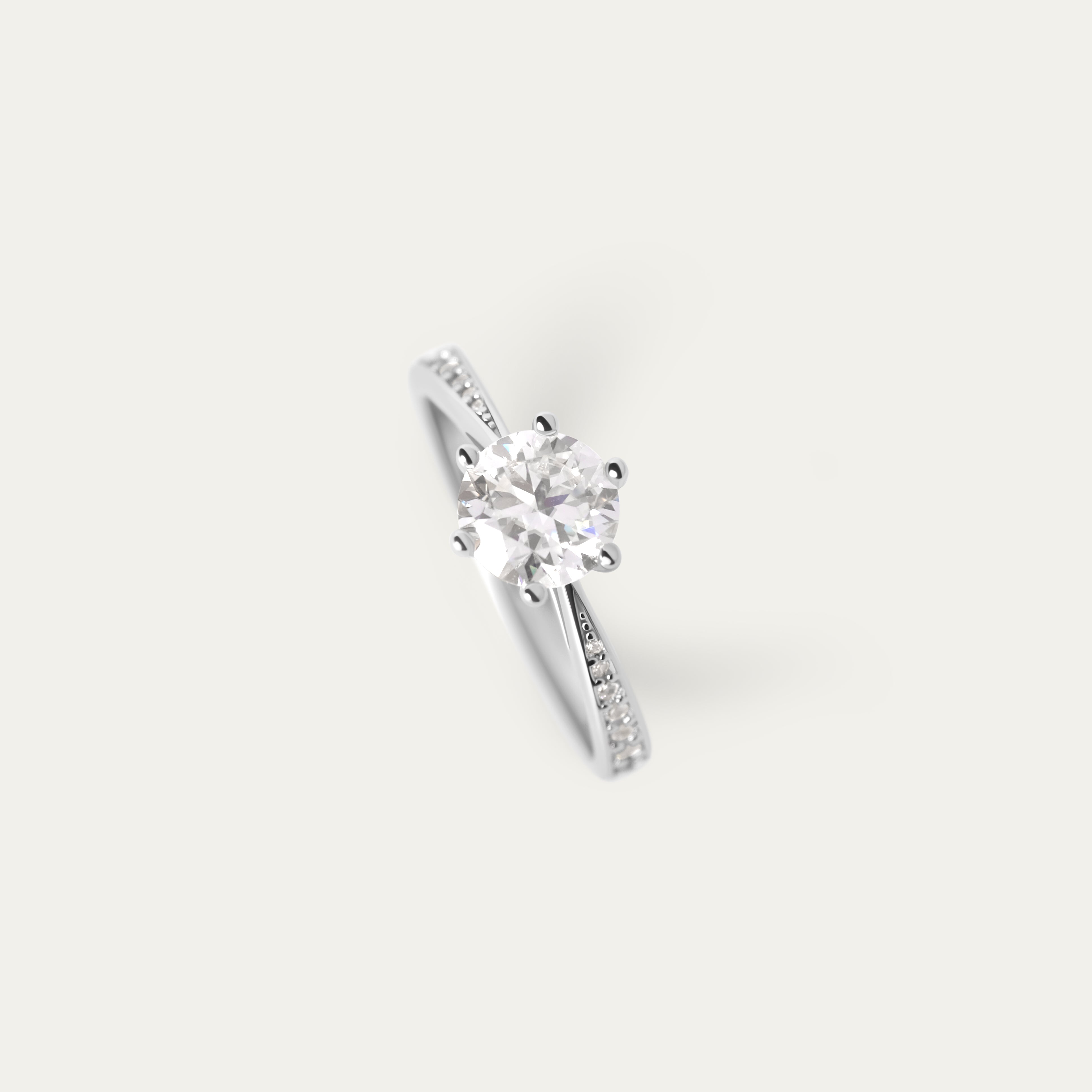 Shar 1.0ct Moissanite Ring (925 Sterling Silver. Size 8)