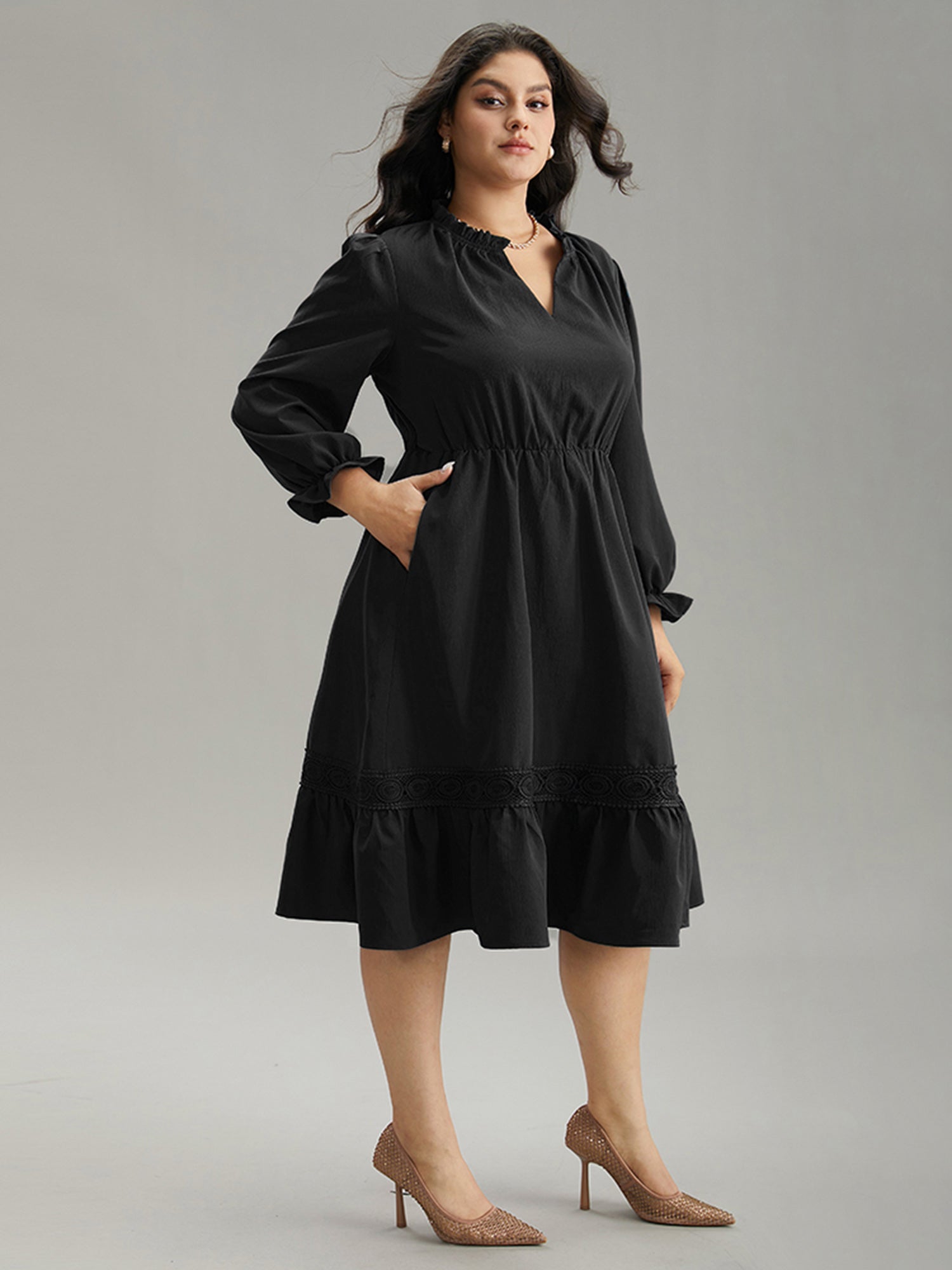 Solid Frill Trim Guipure Lace Flutter Sleeve Dress