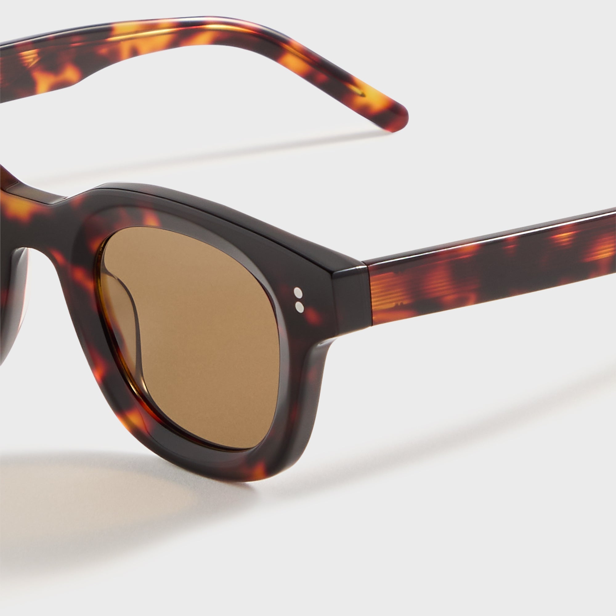 AKILA Apollo Sunglasses - Tortoise / Brown