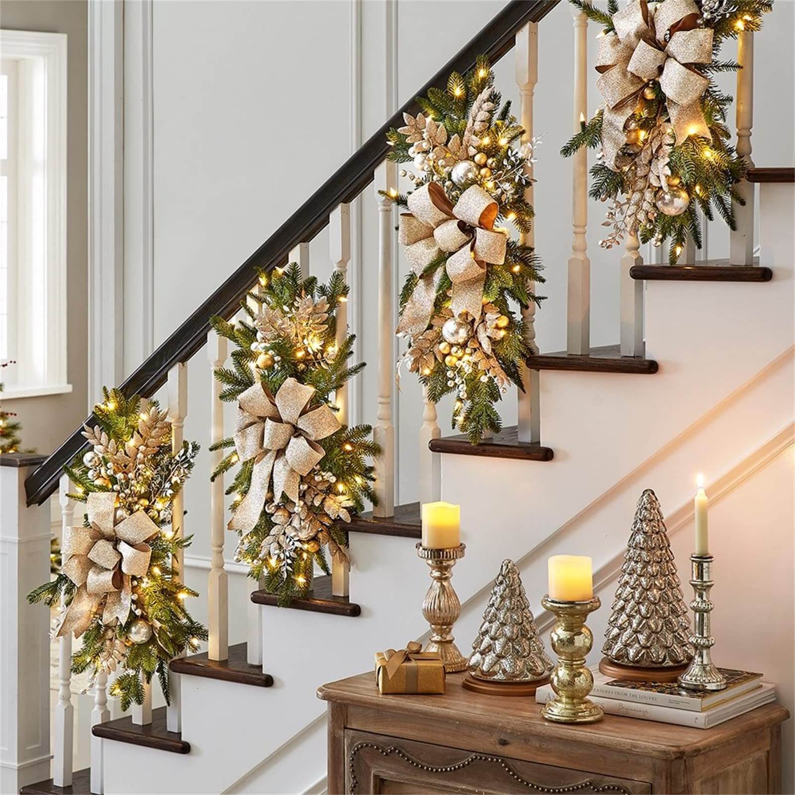 Christmas Cordless Prelit Stairway Swag Trim