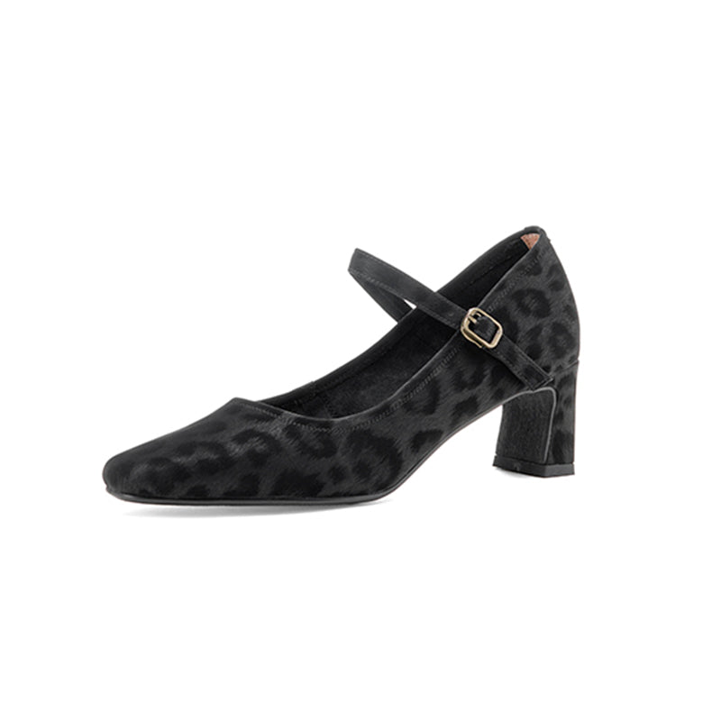 Vintage Square Toe Handmade Cow Leather Mary Jane Pumps in Black/Brown