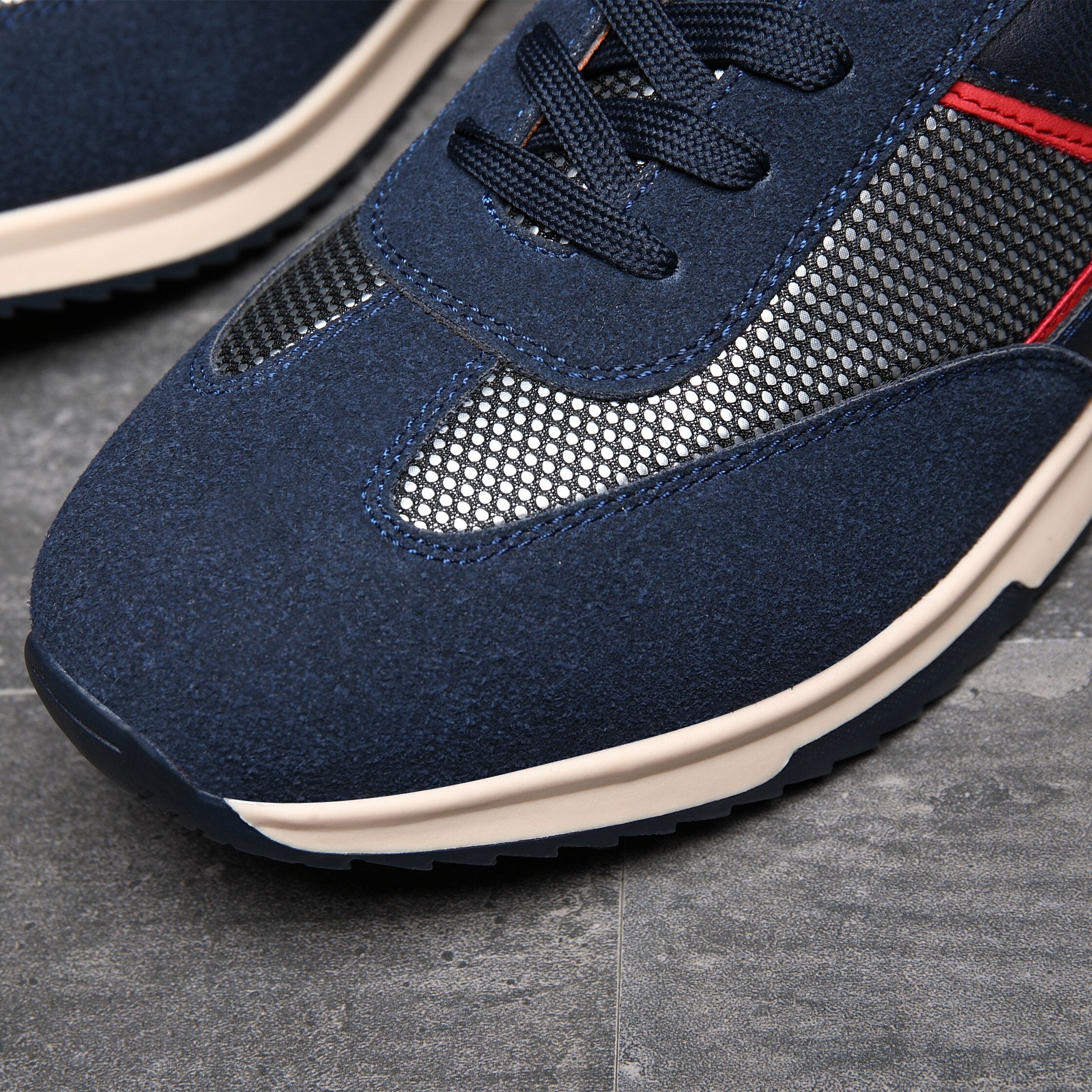 West Designer Breathable Lightweight Jogging Shoes