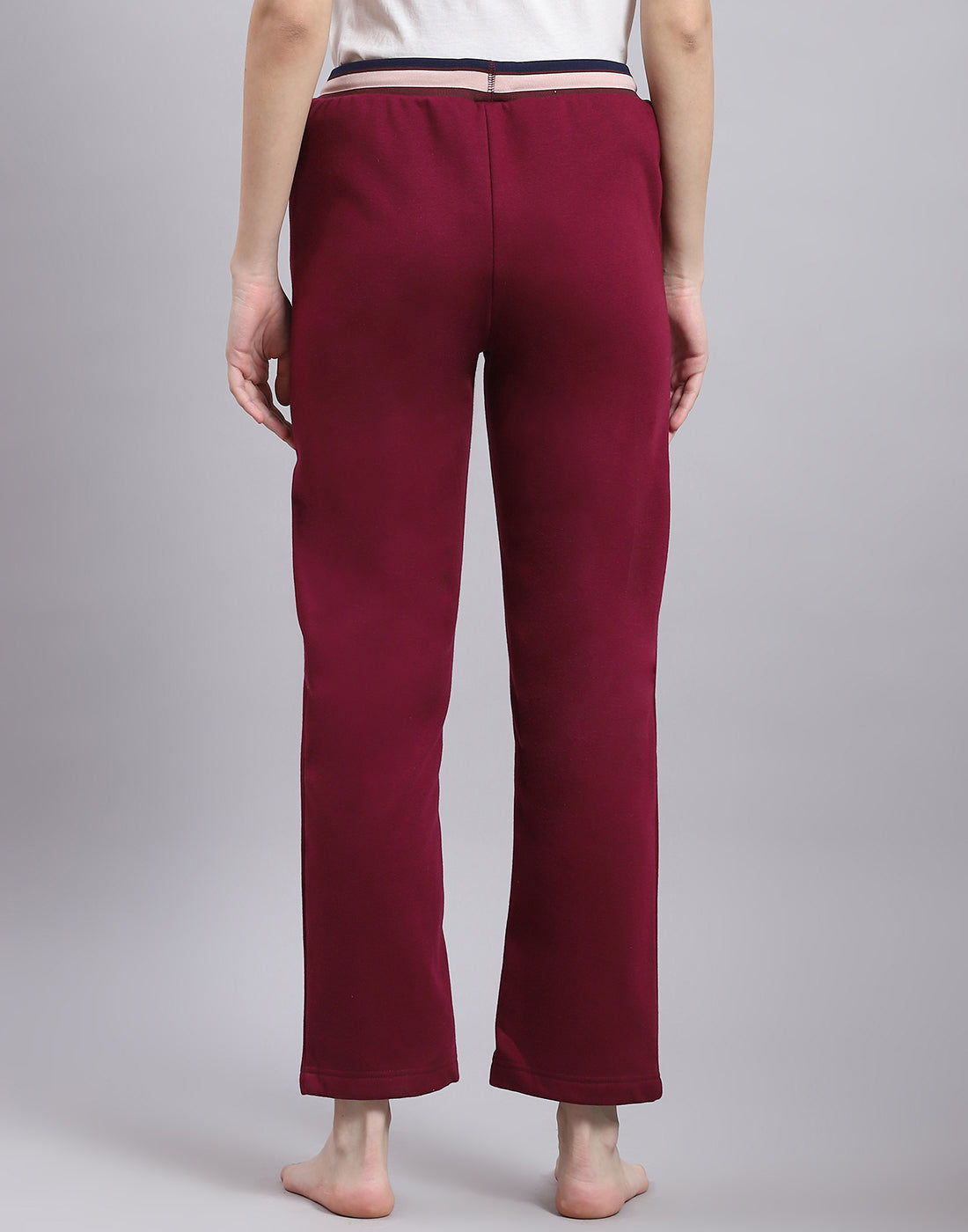 Women Maroon Solid Regular Fit Winter Lower