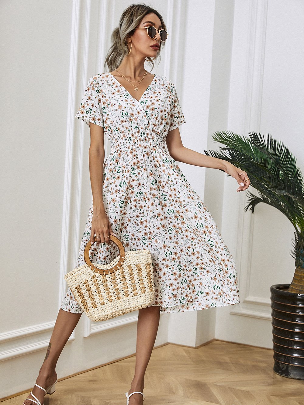 Women V-neck floral print short-sleeved dress