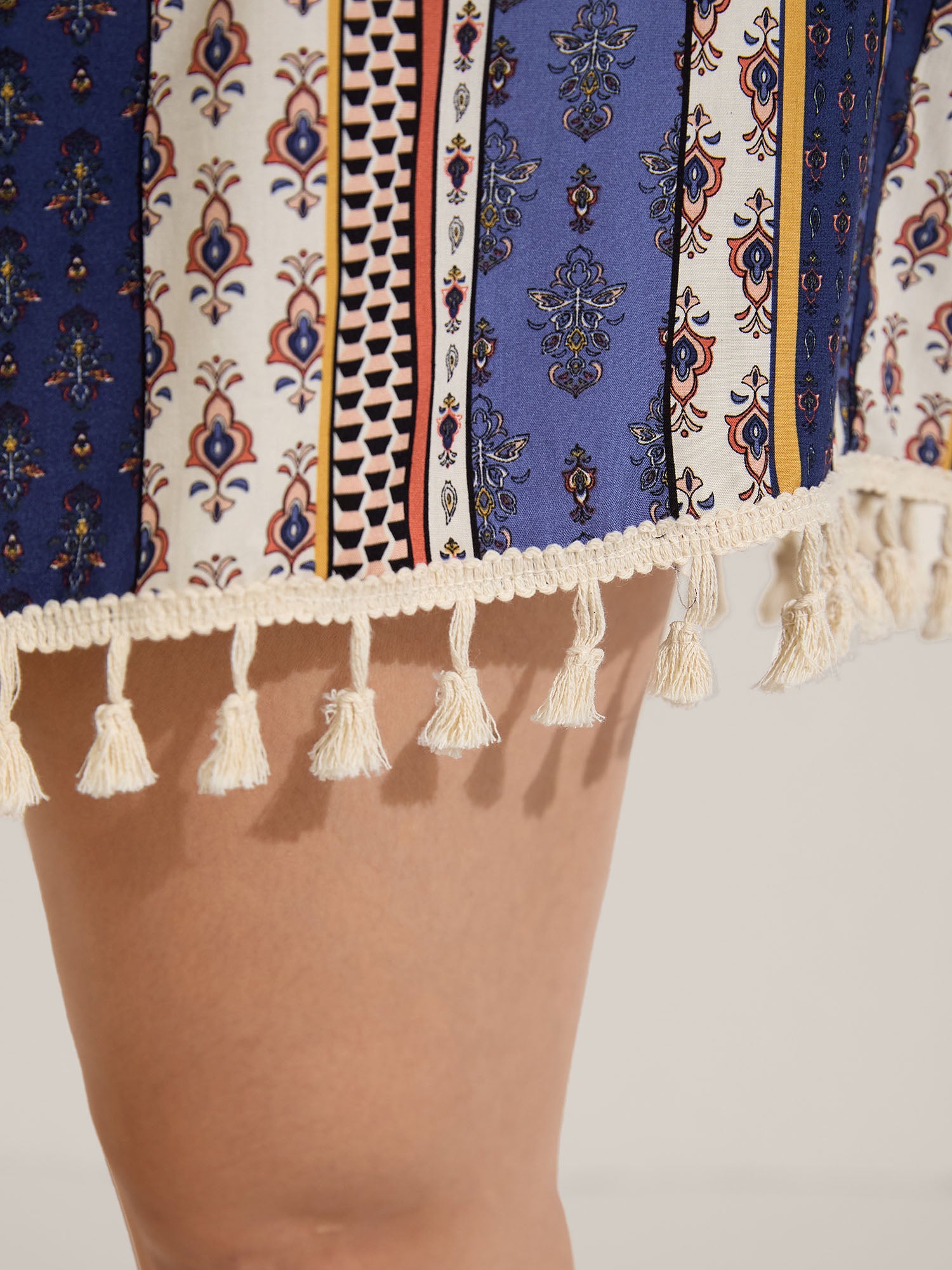 Boho Print Tassels Hem Shorts