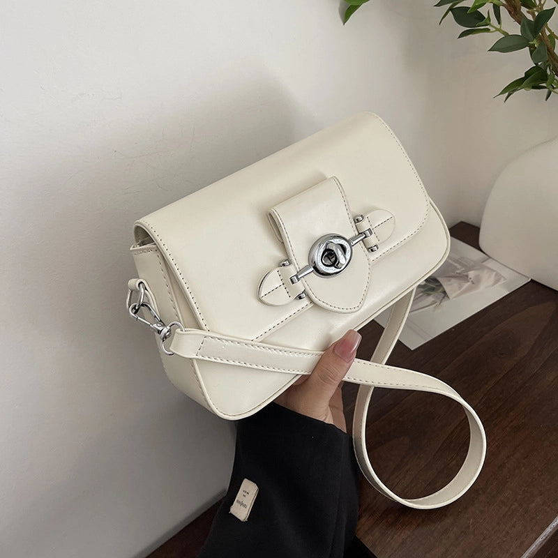 Women's Medium Pu Leather Solid Color Vintage Style Classic Style Square Magnetic Buckle Shoulder Bag
