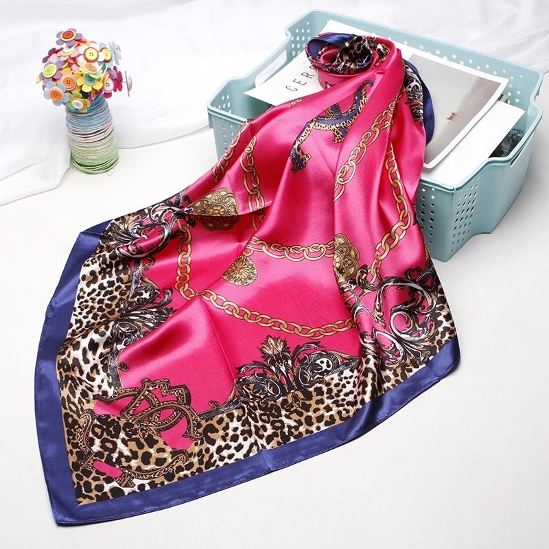 Women's Elegant Leopard Satin Printing Silk Scarves