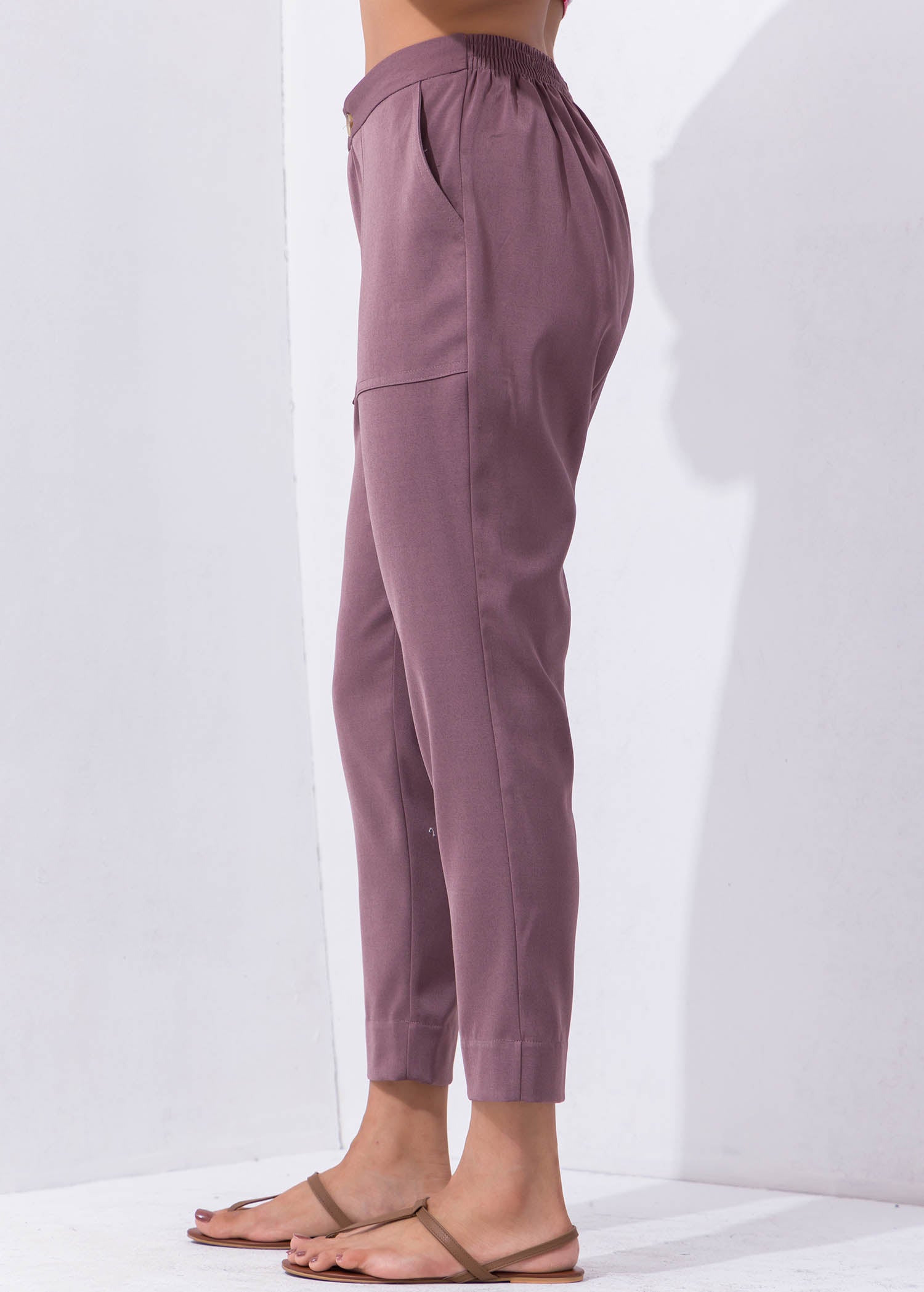 Basic Pant With Front Pockets