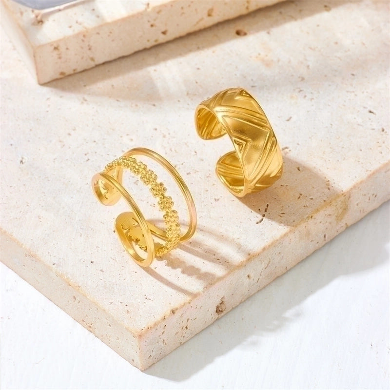 Titanium Steel 18K Gold Plated Minimalist Inlay Circle Rhinestones Open Rings