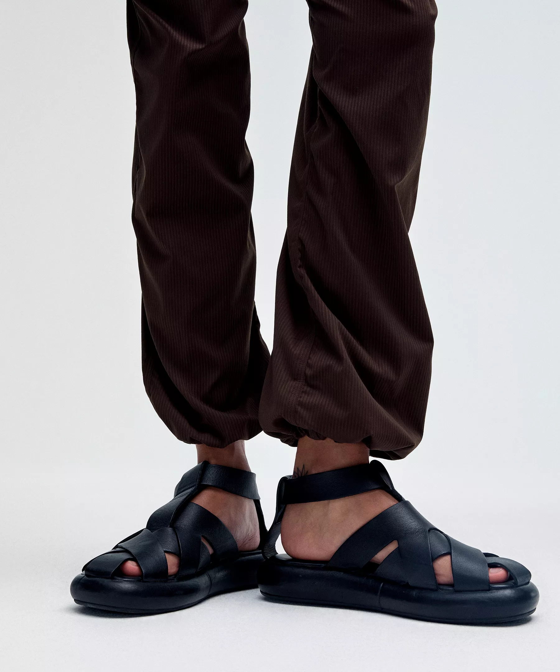 Dance Studio Mid-Rise Pant Regular