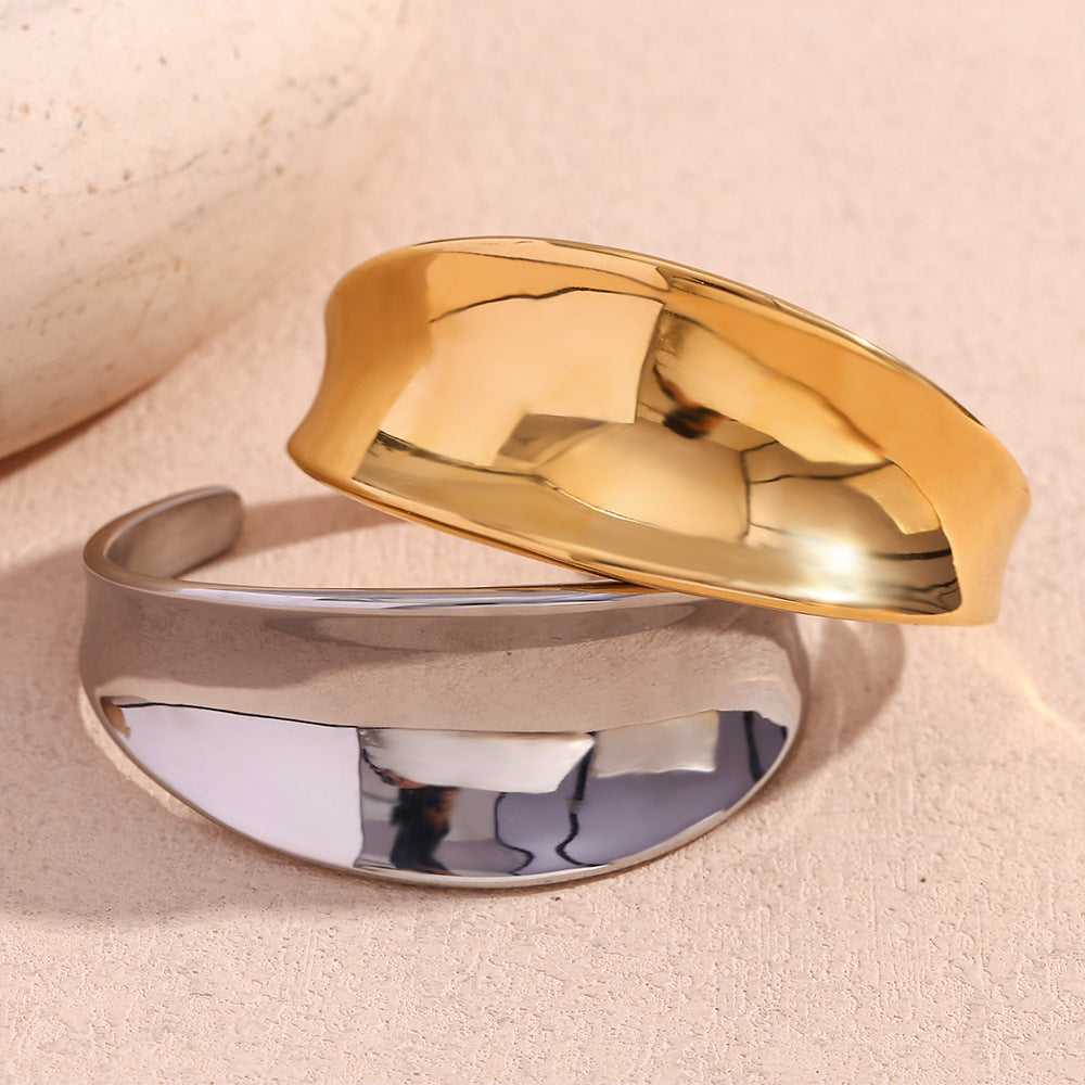 Fashion Circle Stainless Steel 18K Gold Plated Bangles