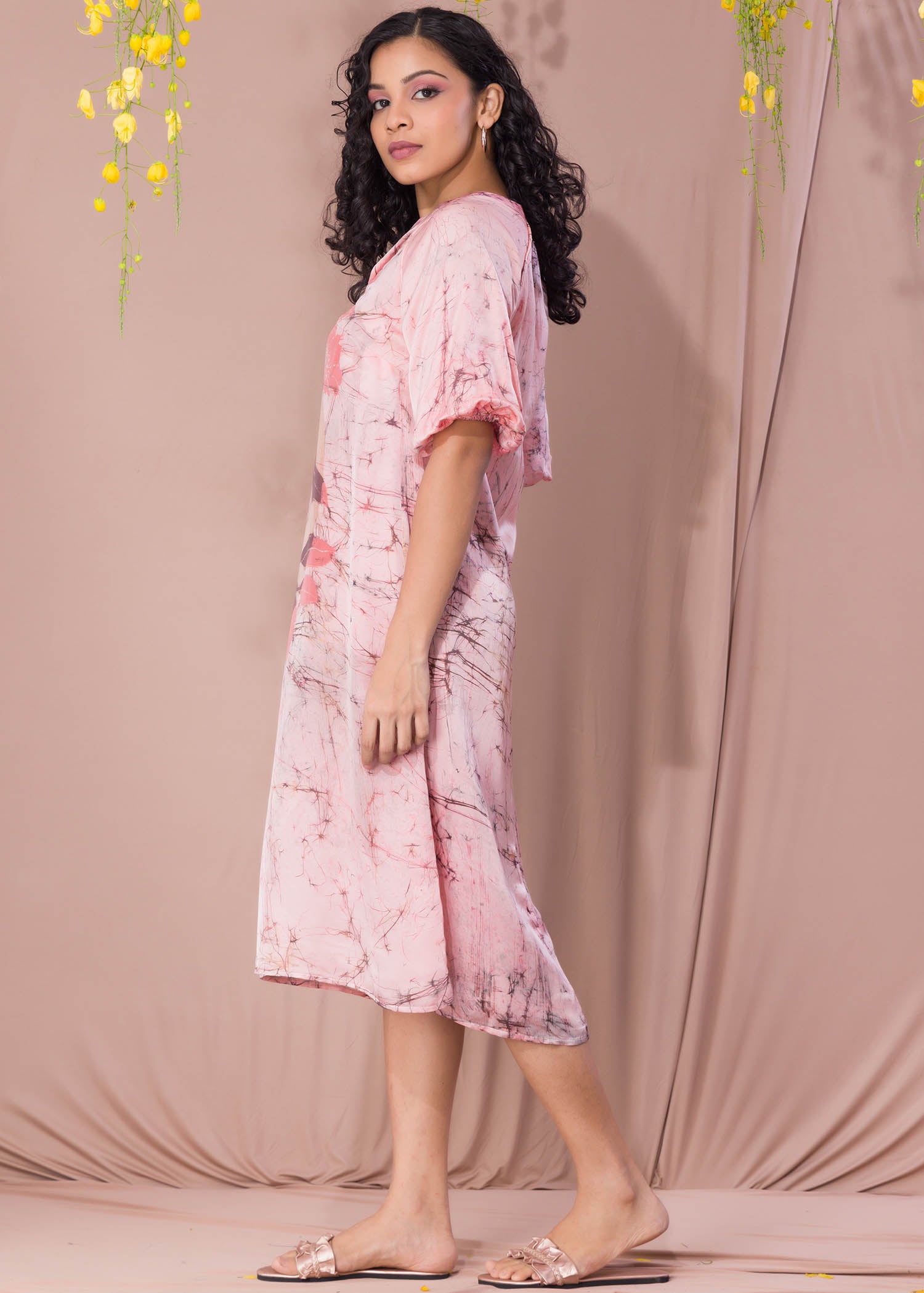 Batik Floral Chinese Neck Detailed Midi Dress