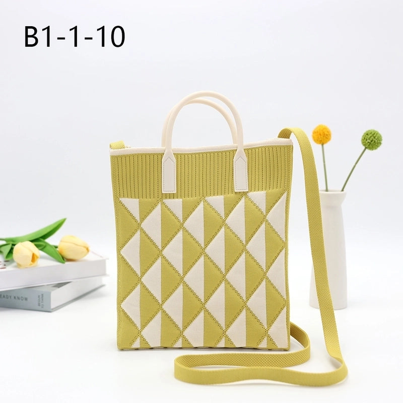 Women's Medium Cotton Plaid Waves Heart Shape Cute Basic Square Open Square Bag
