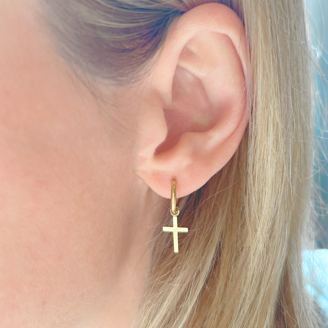 Cross charm hoop - Gold