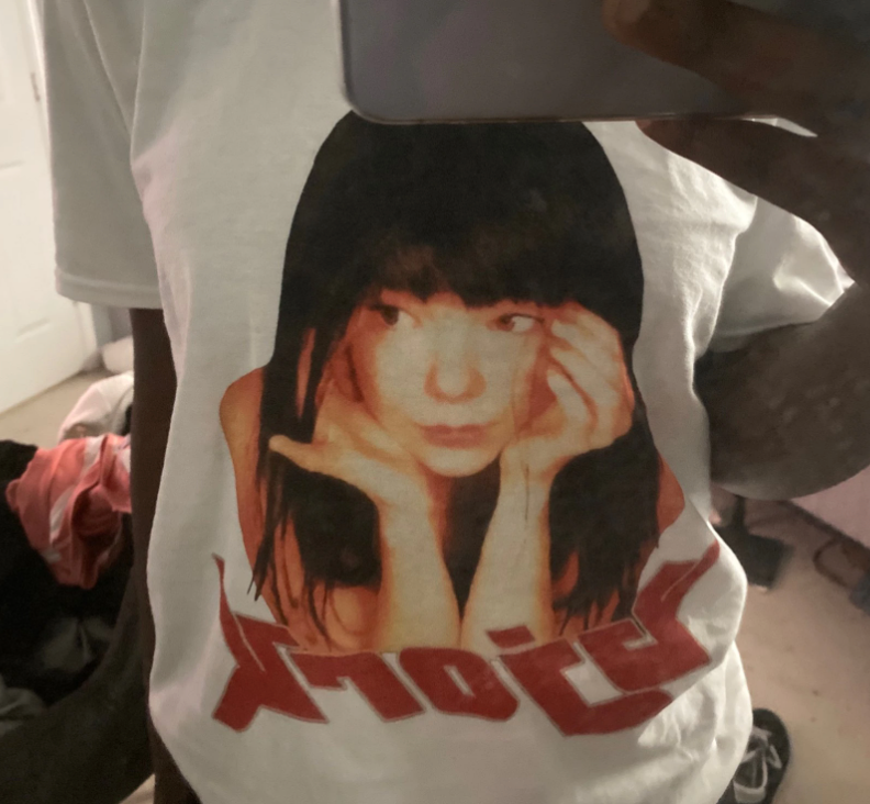 Retro Bjork Teee