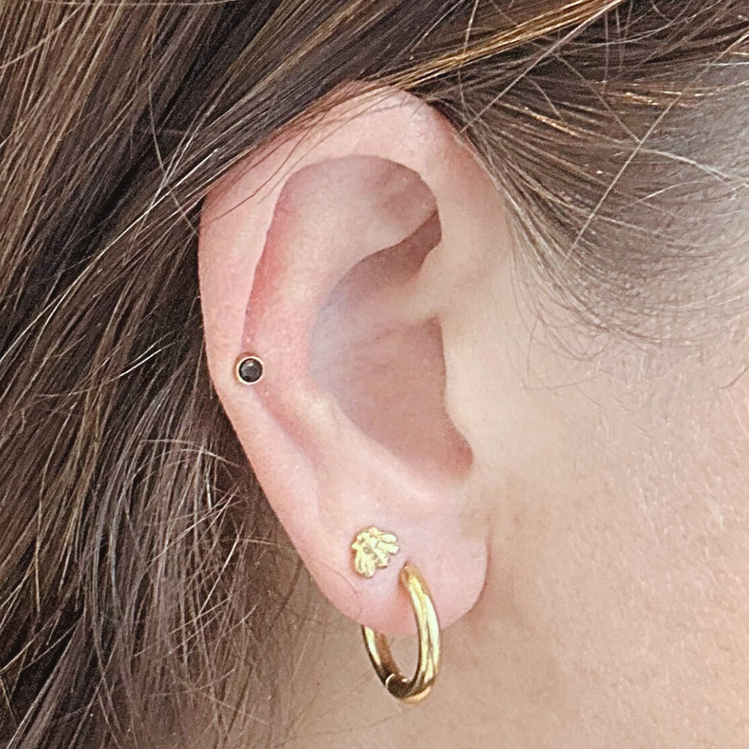 3mm Black framed diamond studs - Silver