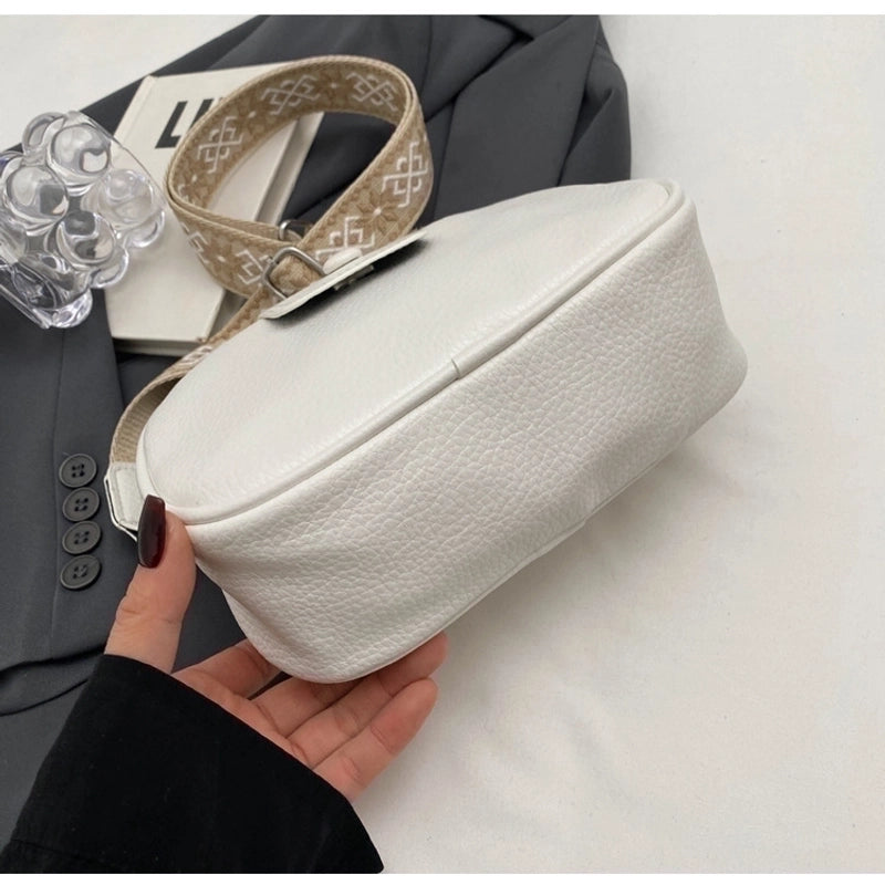 Women's Small Pu Leather Solid Color Streetwear Cloud Shape Flip Cover Crossbody Bag