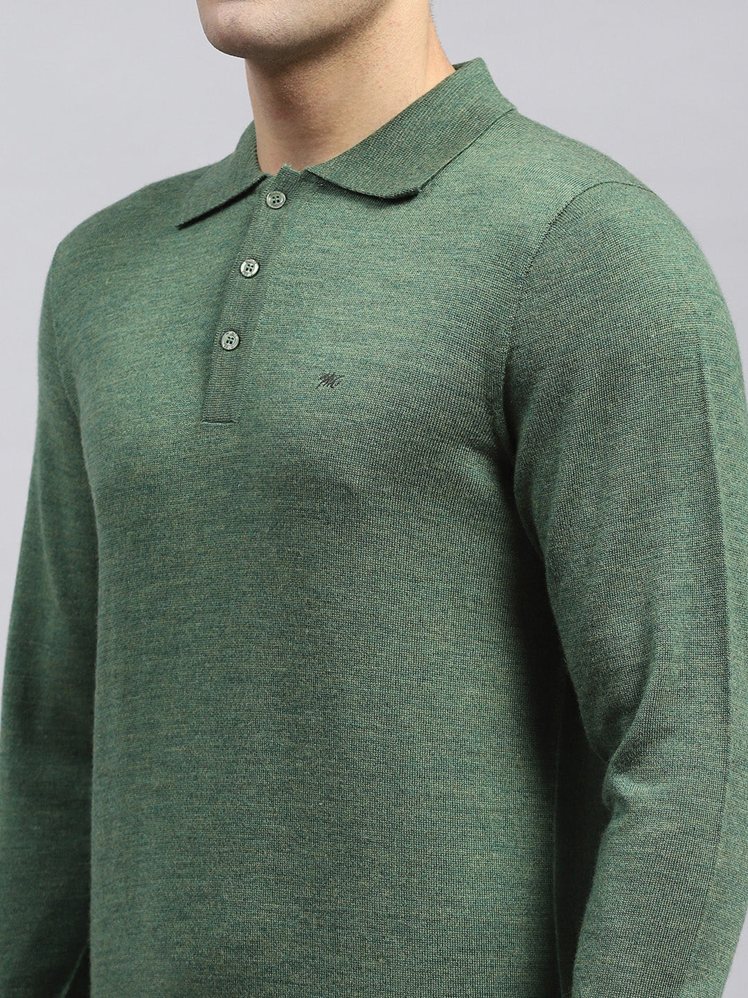 Men Green Solid Collar Full Sleeve Winter T-Shirt