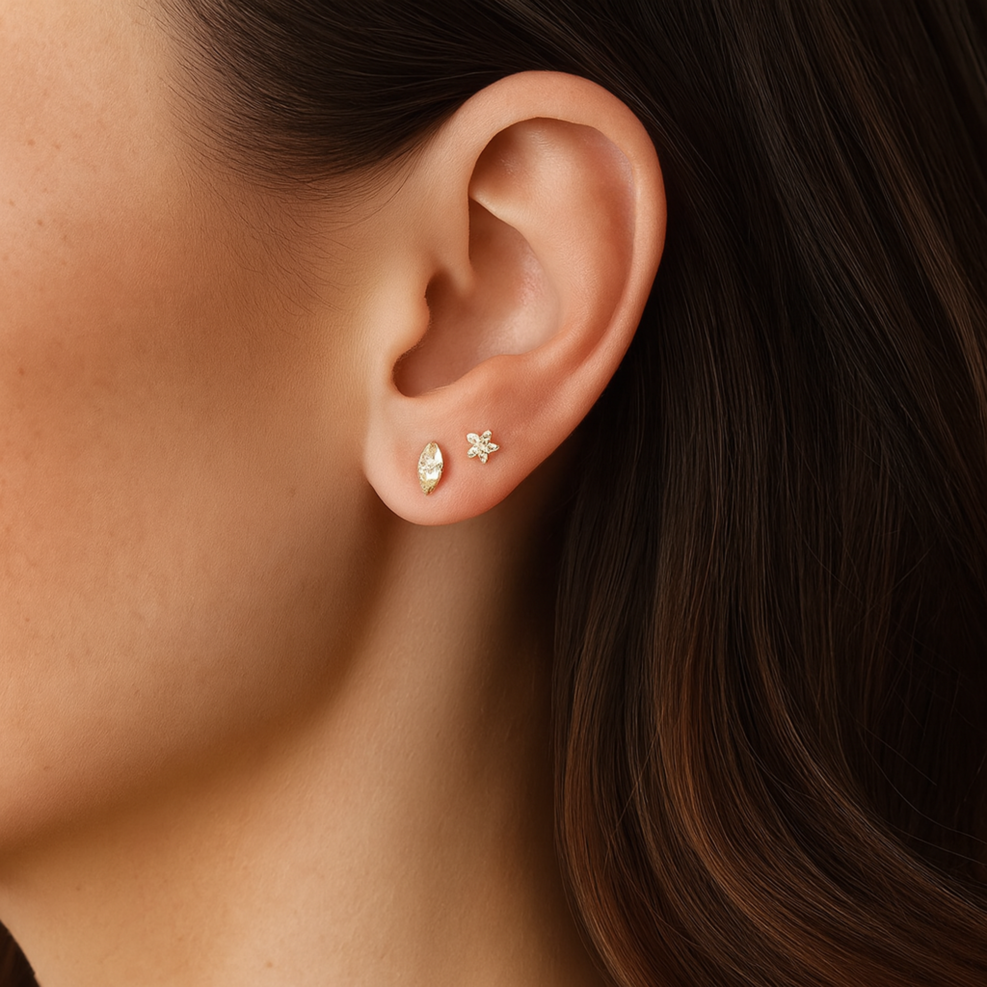 Baby Diamond star studs - Silver