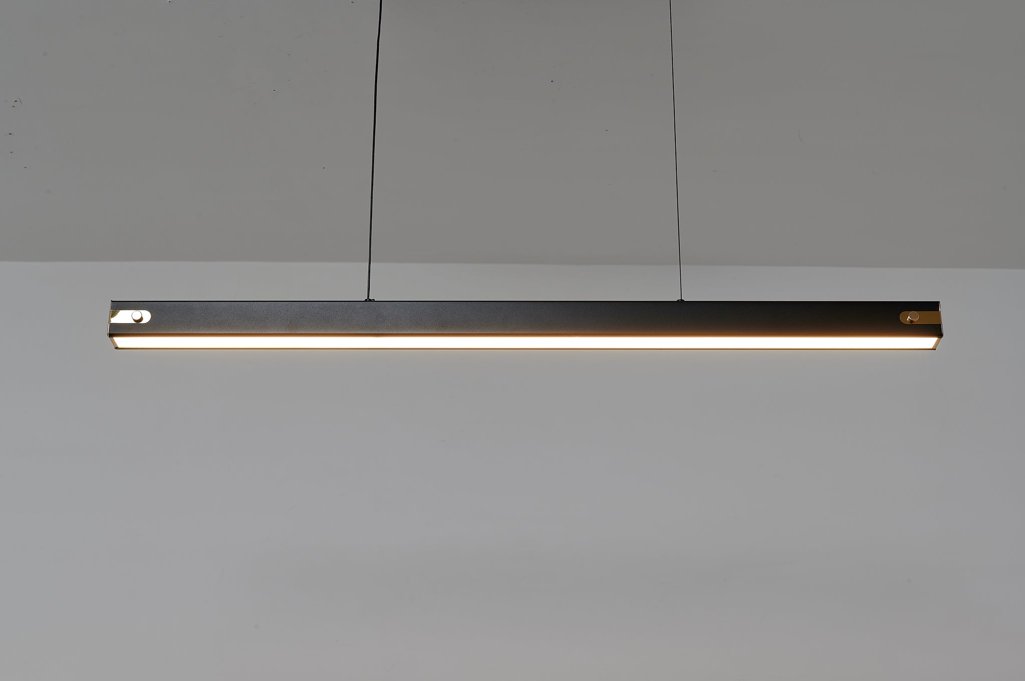 Hylander | Pendant Light