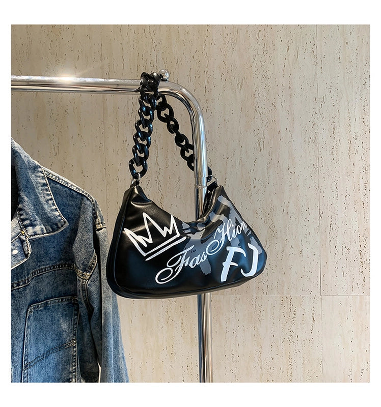 Women's Medium Pu Leather Letter Streetwear Zipper Underarm Bag