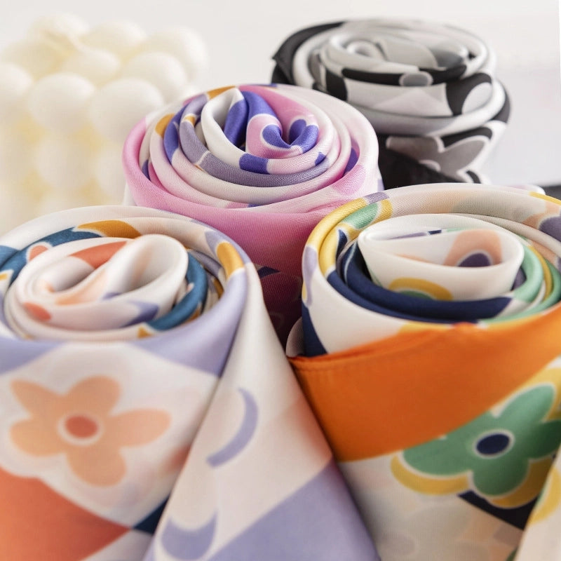 Women's Sweet Flower Polyester Silk Scarf