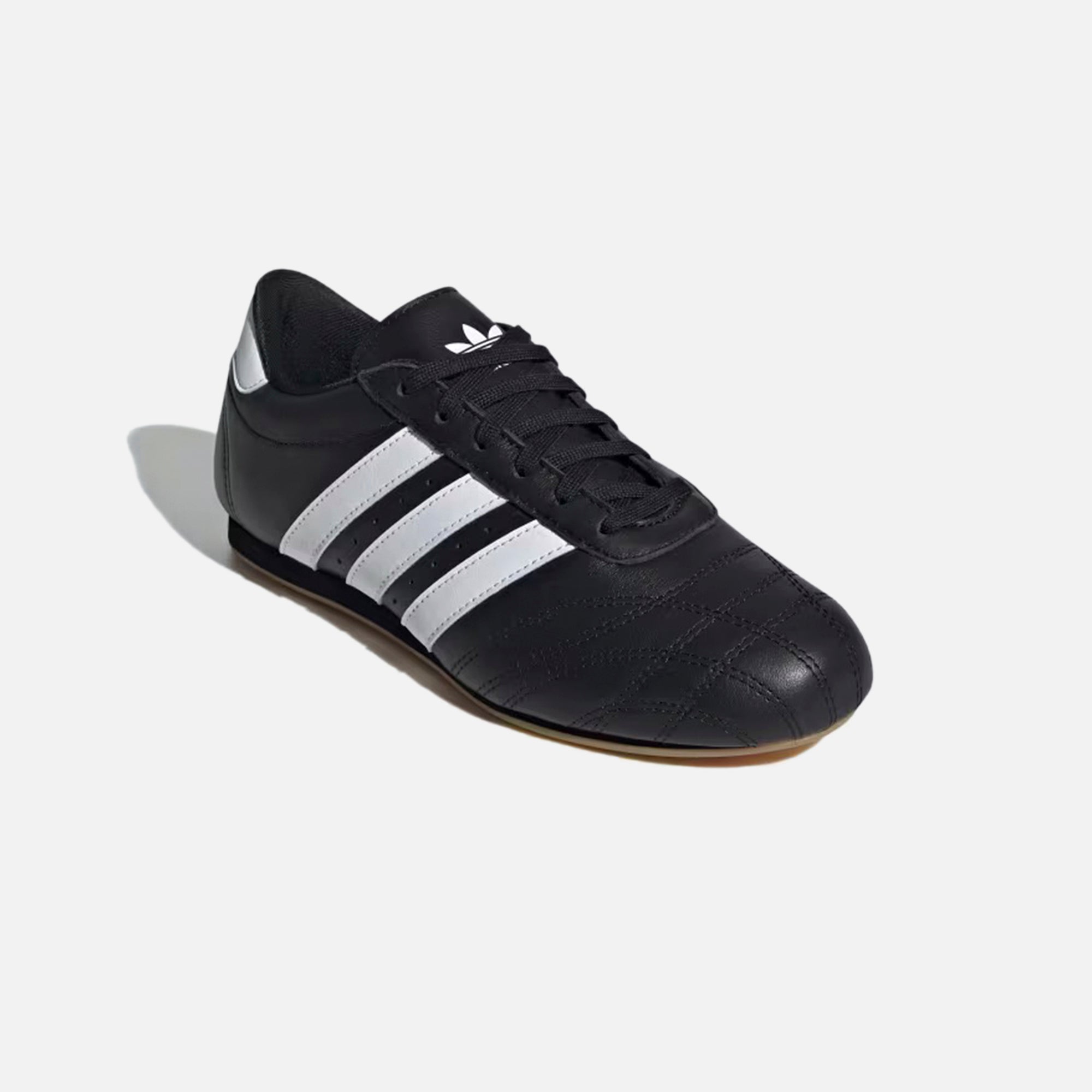adidas WMNS Taekwondo Laces - Core Black / Cloud White / Gum
