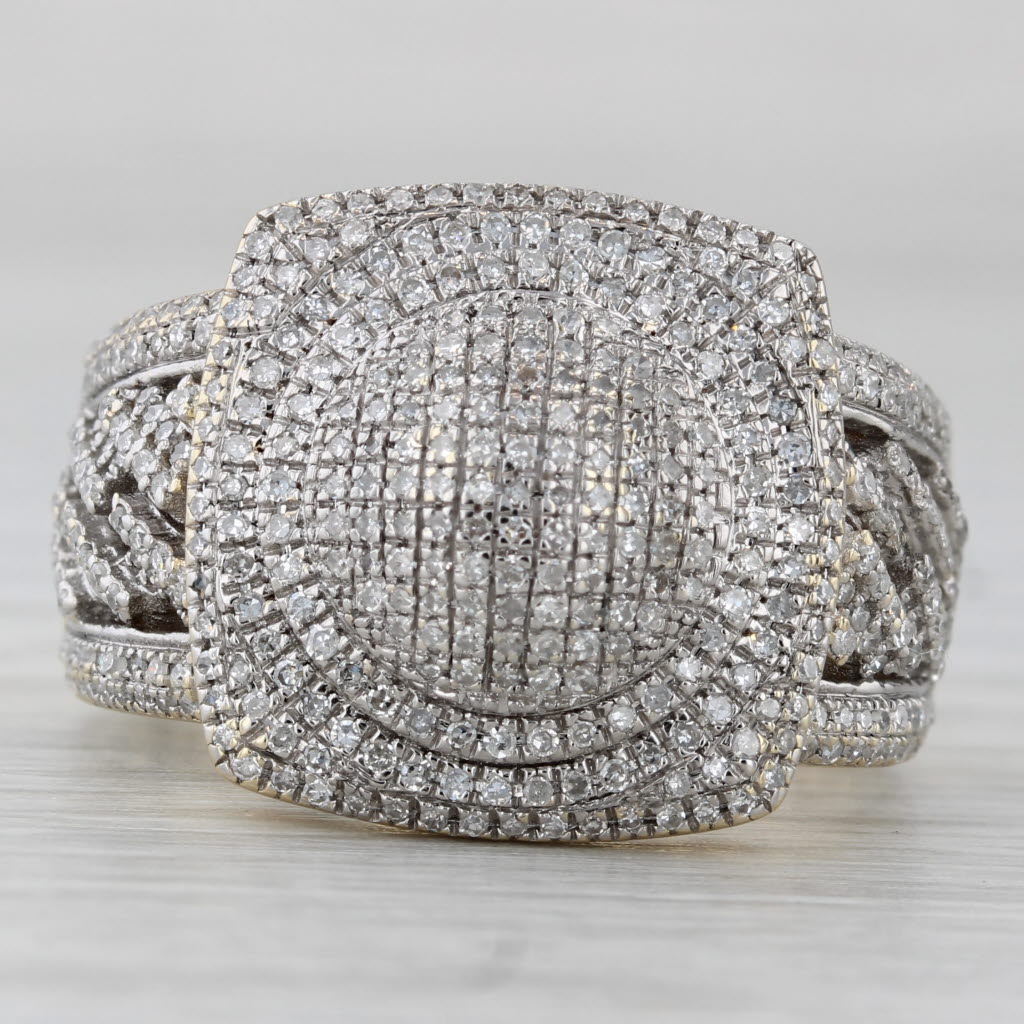 0.77ctw Diamond Halo Ring 10k Yellow Gold Size 10.25