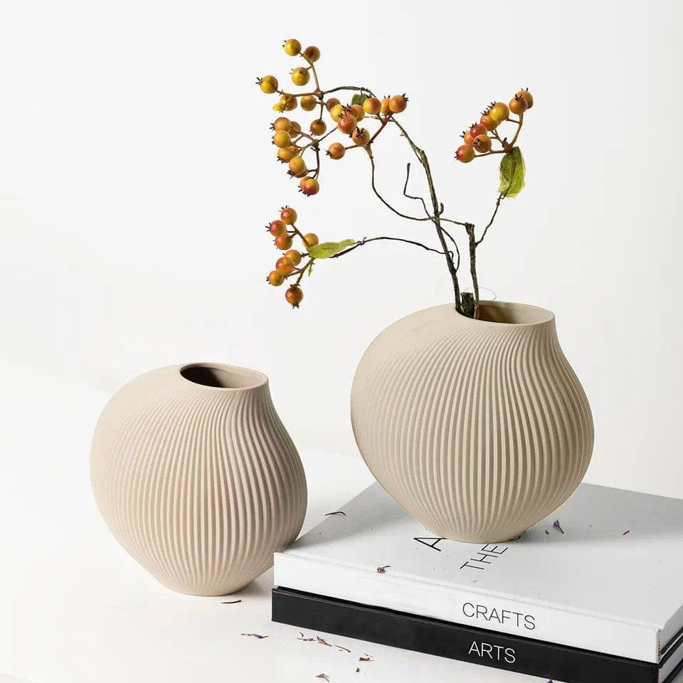 Luna Shell Vase Small - Beige