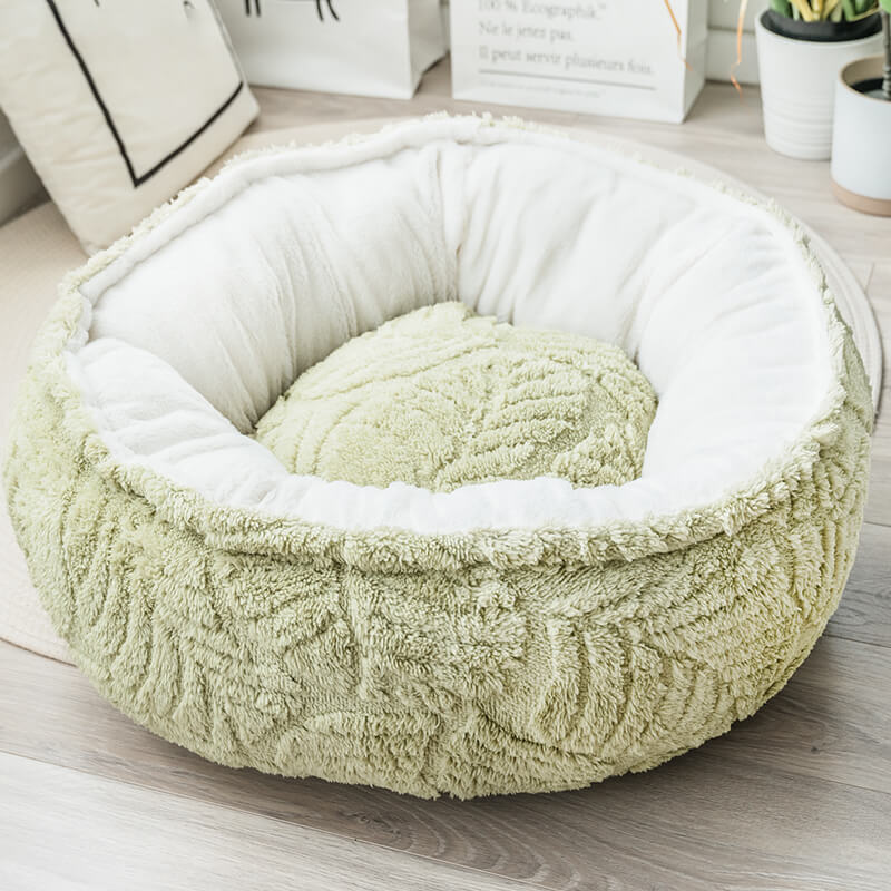 Round Warm Autumn Leaf Dog Calming Bed