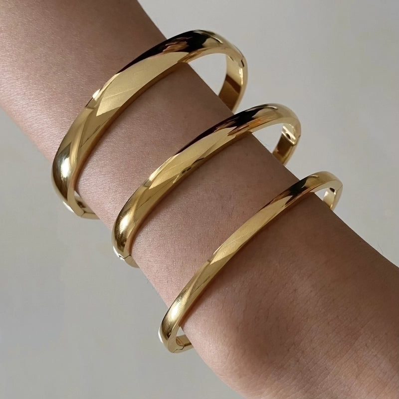 Minimalist Solid Color 304 Stainless Steel 16K Gold Plated White Gold Plated Gold Plated Bangle In Bulk