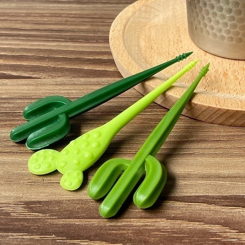 Cute Cactus Cartoon Plastic Fruit Fork 1 Set